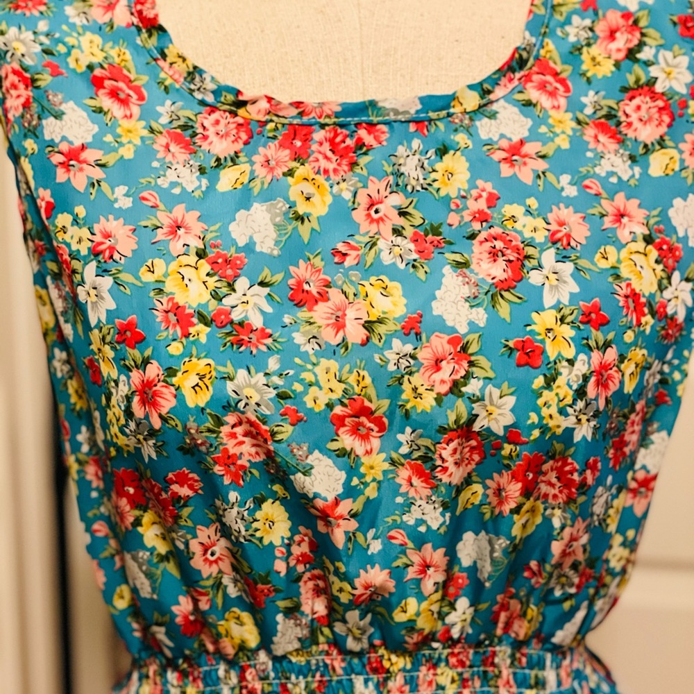 Floral cinched waist dress